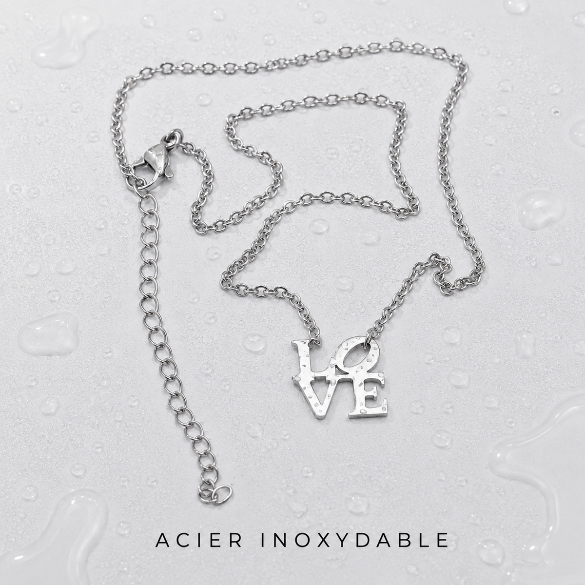 COLLIER LOVE