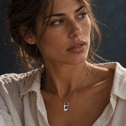 COLLIER KARL